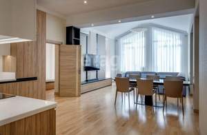 3-к квартира, вторичка, 130м2, 2/2 этаж