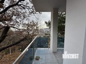 4-к квартира, вторичка, 108м2, 2/4 этаж