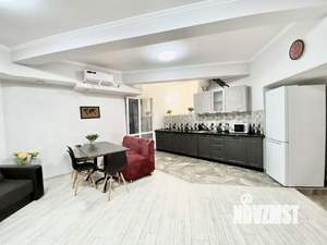 4-к квартира, вторичка, 115м2, 1/2 этаж