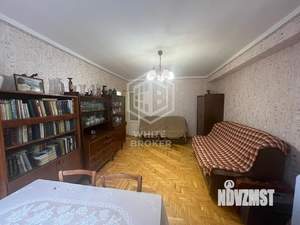 3-к квартира, вторичка, 63м2, 1/5 этаж