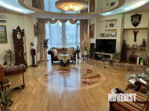 3-к квартира, вторичка, 140м2, 7/14 этаж