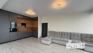 3-к квартира, вторичка, 104м2, 4/11 этаж