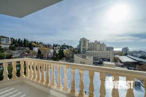 3-к квартира, вторичка, 90м2, 8/9 этаж