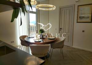 3-к квартира, вторичка, 77м2, 8/10 этаж