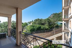 2-к квартира, вторичка, 74м2, 6/8 этаж