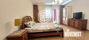 Студия квартира, вторичка, 52м2, 1/1 этаж