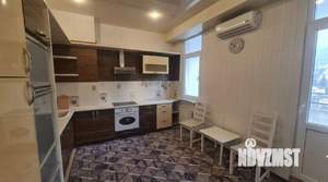 3-к квартира, вторичка, 138м2, 12/17 этаж