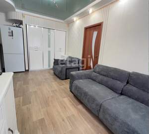 2-к квартира, вторичка, 48м2, 4/4 этаж