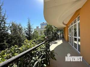 4-к квартира, вторичка, 236м2, 1/4 этаж