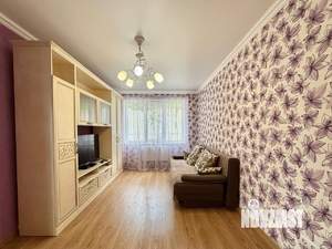 3-к квартира, вторичка, 74м2, 2/9 этаж