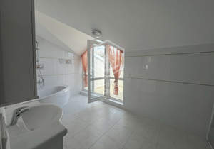 4-к квартира, вторичка, 218м2, 10/11 этаж