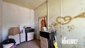 4-к квартира, вторичка, 87м2, 1/1 этаж