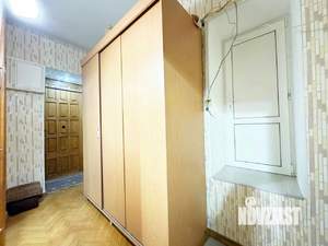 4-к квартира, вторичка, 82м2, 1/3 этаж