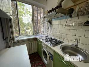 3-к квартира, вторичка, 56м2, 3/5 этаж