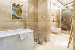 2-к квартира, вторичка, 125м2, 10/15 этаж