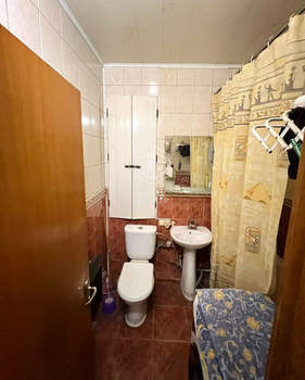 2-к квартира, вторичка, 43м2, 1/5 этаж