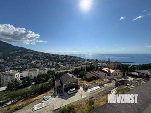 4-к квартира, вторичка, 229м2, 2/4 этаж