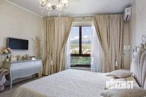 3-к квартира, вторичка, 106м2, 10/18 этаж