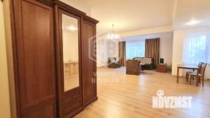 2-к квартира, вторичка, 99м2, 1/13 этаж