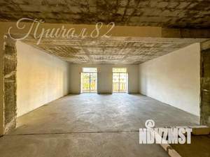 Студия квартира, вторичка, 70м2, 2/10 этаж