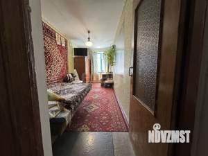 3-к квартира, вторичка, 55м2, 2/4 этаж