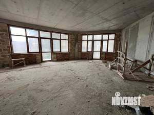 Студия квартира, вторичка, 289м2, 3/9 этаж