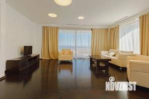 4-к квартира, вторичка, 218м2, 5/15 этаж