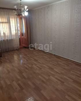 2-к квартира, вторичка, 50м2, 5/5 этаж