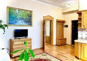 2-к квартира, вторичка, 70м2, 10/14 этаж