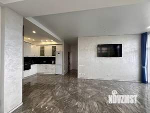 4-к квартира, вторичка, 118м2, 3/8 этаж
