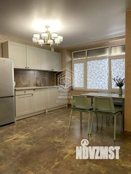 6-к квартира, вторичка, 223м2, 1/4 этаж