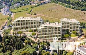 2-к квартира, вторичка, 87м2, 1/8 этаж