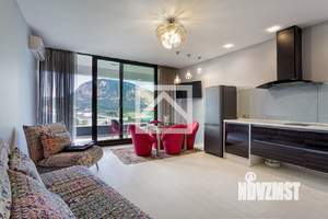 Студия квартира, вторичка, 44м2, 1/7 этаж