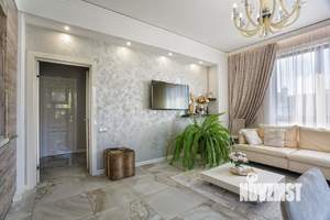 3-к квартира, вторичка, 106м2, 10/18 этаж