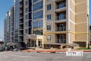 2-к квартира, вторичка, 60м2, 1/8 этаж