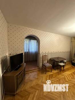 2-к квартира, вторичка, 54м2, 1/5 этаж