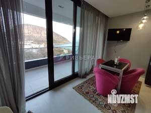 Студия квартира, вторичка, 53м2, 1/7 этаж