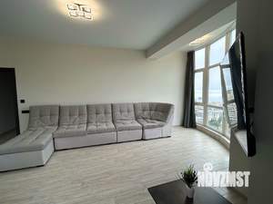 3-к квартира, вторичка, 104м2, 7/10 этаж