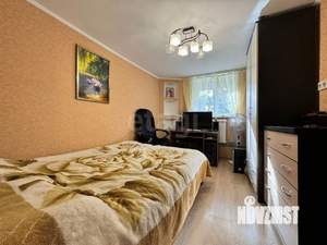 2-к квартира, вторичка, 37м2, 1/4 этаж