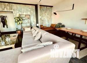 2-к квартира, вторичка, 102м2, 8/9 этаж