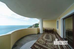 3-к квартира, вторичка, 203м2, 8/9 этаж