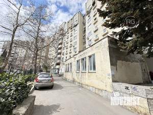 3-к квартира, вторичка, 128м2, 1/9 этаж